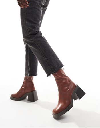 Rome square toe mid-heel platform boots in tan