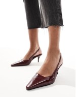 Shake slingback kitten heels in burgundy