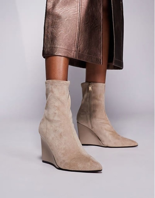 wedge heel boot in beige