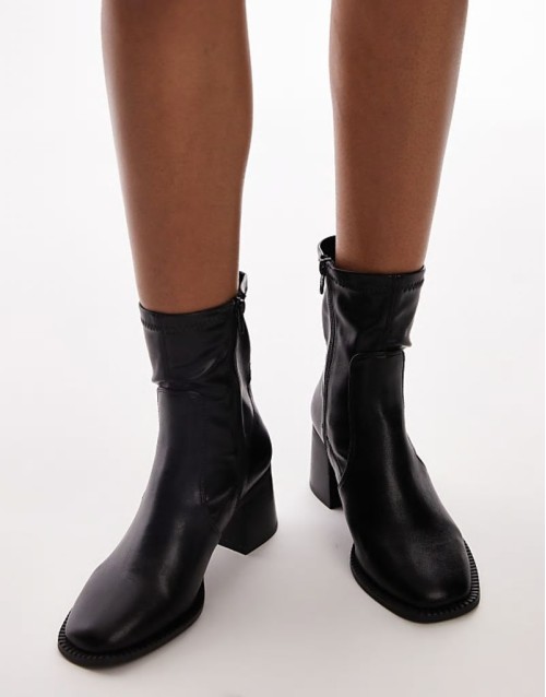 Wide Fit Nicola block heel ankle boot in black