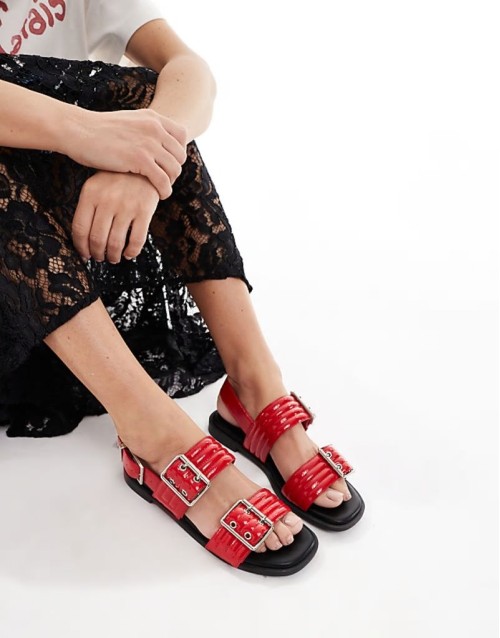 studded buckle detail sandals in red