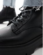 Andria lace up ankle boots in black