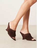 Tizzy real suede fringed wedges in chocolate