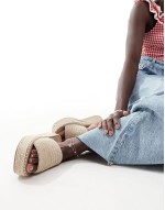 ‌Stylish Jordyn flatform espadrille sandals in natural