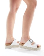 50% New Wide Fit Traffic double buckle flatform mules in white